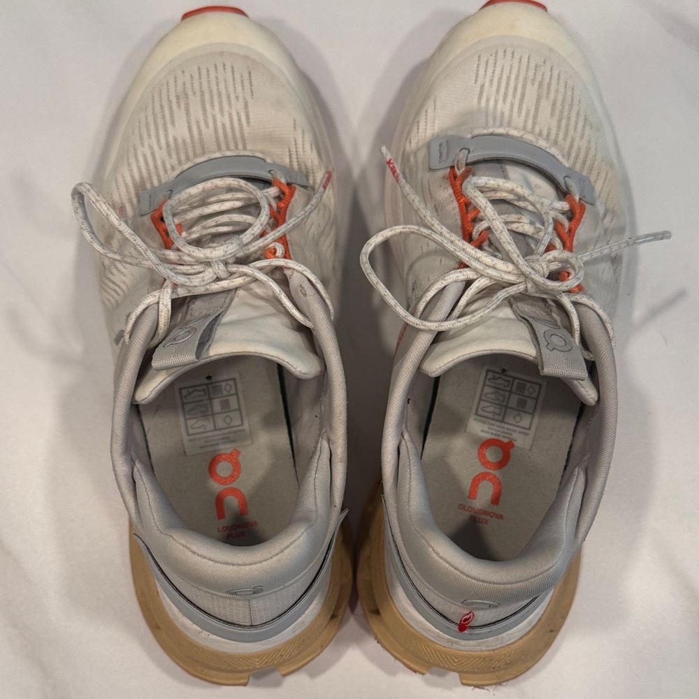 On Running Women’s Cream and Tan Athletic Shoes - Picture 6 of 6